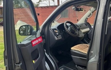 Volkswagen Multivan T5, 2012 год, 1 950 000 рублей, 8 фотография