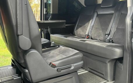 Volkswagen Multivan T5, 2012 год, 1 950 000 рублей, 16 фотография