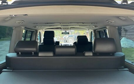 Volkswagen Multivan T5, 2012 год, 1 950 000 рублей, 18 фотография