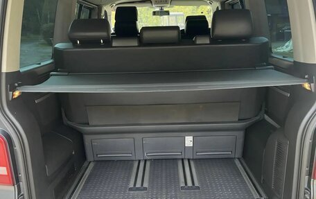 Volkswagen Multivan T5, 2012 год, 1 950 000 рублей, 19 фотография