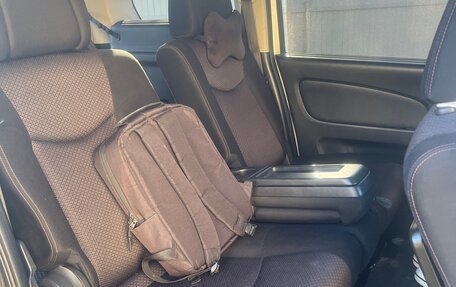 Nissan Serena IV, 2011 год, 1 330 000 рублей, 15 фотография