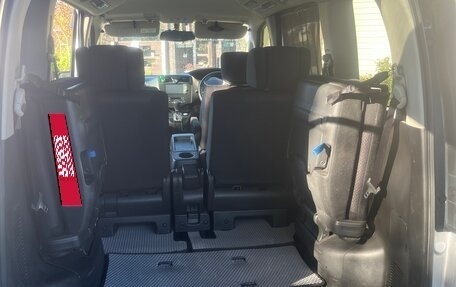 Nissan Serena IV, 2011 год, 1 330 000 рублей, 19 фотография