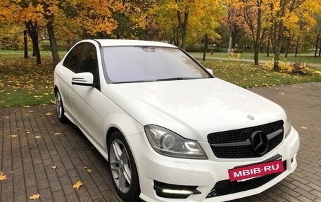 Mercedes-Benz C-Класс, 2012 год, 1 400 000 рублей, 9 фотография