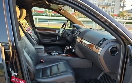 Volkswagen Touareg III, 2008 год, 1 390 000 рублей, 8 фотография