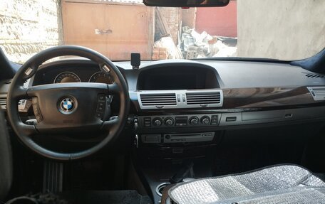 BMW 7 серия, 2006 год, 740 000 рублей, 10 фотография