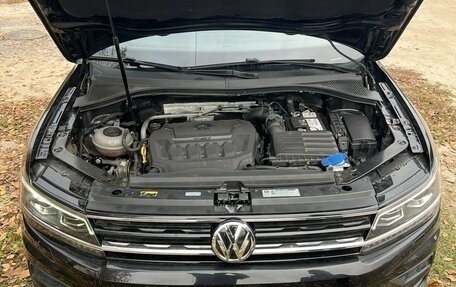 Volkswagen Tiguan II, 2018 год, 2 150 000 рублей, 5 фотография