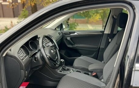 Volkswagen Tiguan II, 2018 год, 2 150 000 рублей, 8 фотография