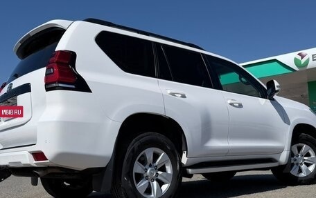 Toyota Land Cruiser Prado 150 рестайлинг 2, 2020 год, 5 550 000 рублей, 6 фотография
