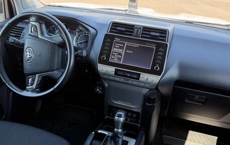 Toyota Land Cruiser Prado 150 рестайлинг 2, 2020 год, 5 550 000 рублей, 19 фотография