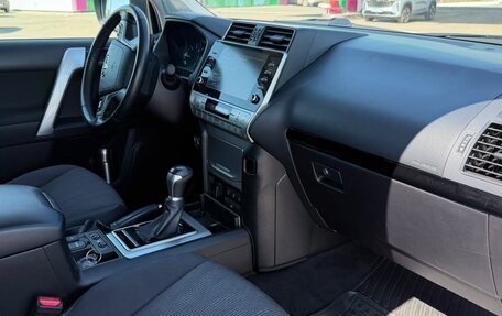 Toyota Land Cruiser Prado 150 рестайлинг 2, 2020 год, 5 550 000 рублей, 20 фотография