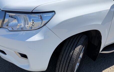 Toyota Land Cruiser Prado 150 рестайлинг 2, 2020 год, 5 550 000 рублей, 12 фотография