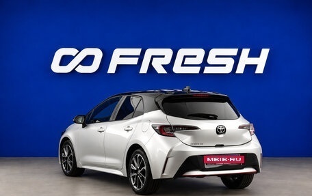 Toyota Corolla, 2019 год, 1 829 077 рублей, 3 фотография