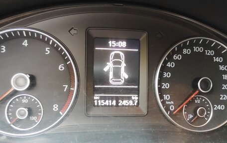 Volkswagen Golf Plus II, 2012 год, 850 000 рублей, 11 фотография