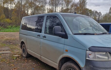 Volkswagen Transporter T5 рестайлинг, 2004 год, 700 000 рублей, 8 фотография