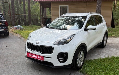 KIA Sportage IV рестайлинг, 2017 год, 2 050 000 рублей, 2 фотография