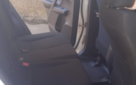 Toyota RAV4, 2015 год, 2 000 000 рублей, 15 фотография
