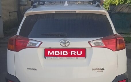 Toyota RAV4, 2015 год, 2 000 000 рублей, 1 фотография