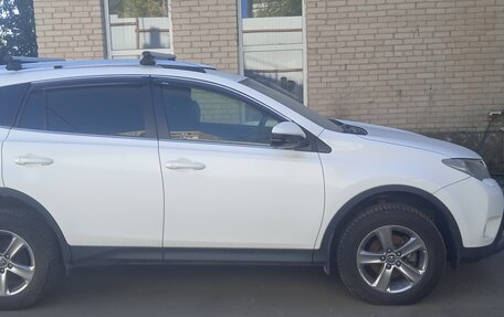 Toyota RAV4, 2015 год, 2 000 000 рублей, 19 фотография