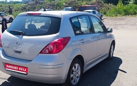 Nissan Tiida, 2010 год, 850 000 рублей, 3 фотография