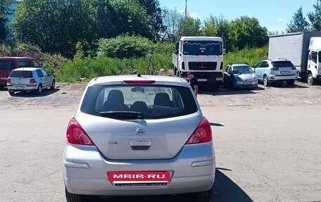 Nissan Tiida, 2010 год, 850 000 рублей, 5 фотография