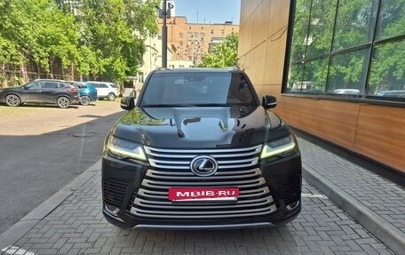 Lexus LX, 2022 год, 14 000 000 рублей, 3 фотография