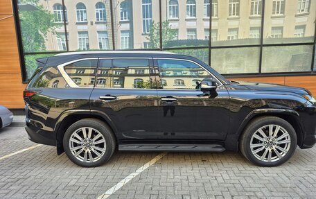 Lexus LX, 2022 год, 14 000 000 рублей, 10 фотография