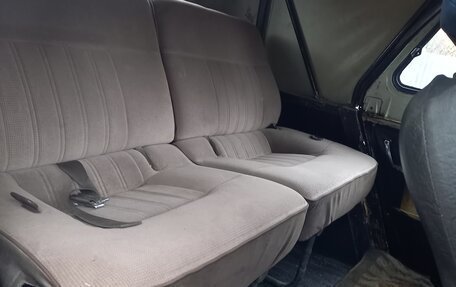 ЛуАЗ 3151, 1986 год, 550 000 рублей, 13 фотография