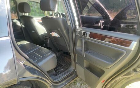 Volkswagen Touareg III, 2007 год, 1 399 000 рублей, 12 фотография