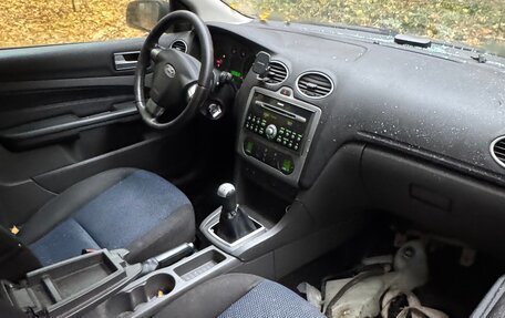Ford Focus II рестайлинг, 2006 год, 140 000 рублей, 3 фотография