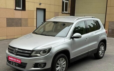 Volkswagen Tiguan I, 2011 год, 990 000 рублей, 1 фотография