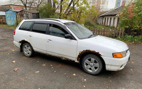 Nissan Wingroad III, 2001 год, 111 000 рублей, 2 фотография