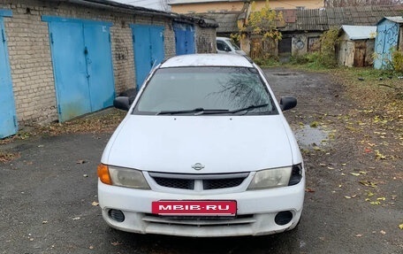 Nissan Wingroad III, 2001 год, 111 000 рублей, 6 фотография