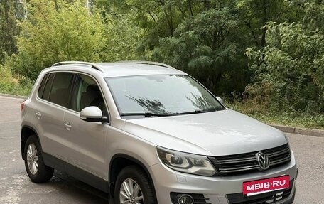 Volkswagen Tiguan I, 2011 год, 990 000 рублей, 4 фотография