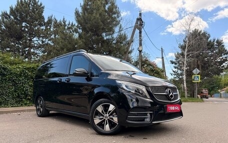 Mercedes-Benz V-Класс, 2019 год, 4 700 000 рублей, 1 фотография