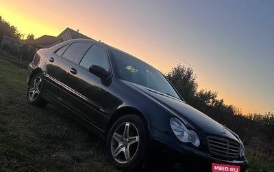 Mercedes-Benz C-Класс, 2006 год, 590 000 рублей, 1 фотография