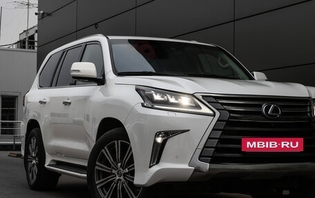 Lexus LX III, 2016 год, 7 400 000 рублей, 22 фотография