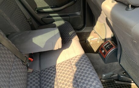 Audi A6, 1997 год, 380 000 рублей, 13 фотография