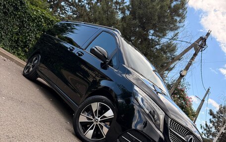 Mercedes-Benz V-Класс, 2019 год, 4 700 000 рублей, 4 фотография