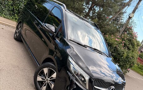 Mercedes-Benz V-Класс, 2019 год, 4 700 000 рублей, 9 фотография