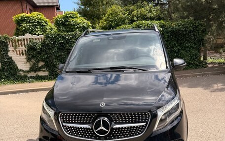 Mercedes-Benz V-Класс, 2019 год, 4 700 000 рублей, 13 фотография