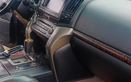 Toyota Land Cruiser 200, 2010 год, 2 450 000 рублей, 23 фотография