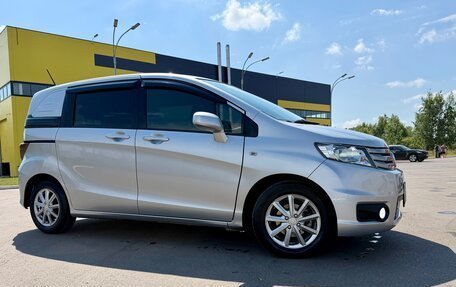 Honda Freed I, 2010 год, 1 120 000 рублей, 10 фотография
