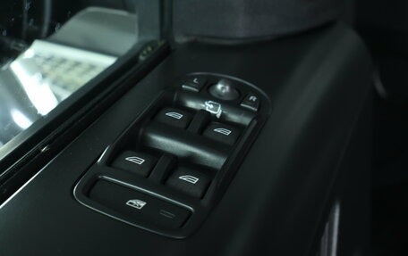 Land Rover Freelander II рестайлинг 2, 2013 год, 1 399 000 рублей, 20 фотография