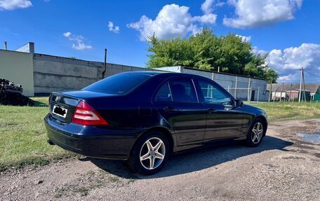 Mercedes-Benz C-Класс, 2006 год, 590 000 рублей, 4 фотография