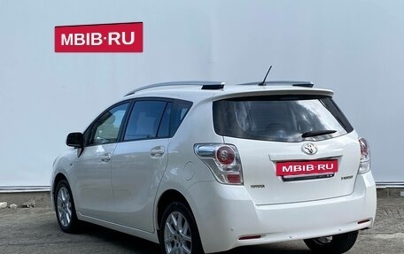 Toyota Verso I, 2011 год, 1 190 000 рублей, 6 фотография