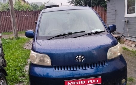 Toyota Porte II, 2005 год, 520 000 рублей, 1 фотография