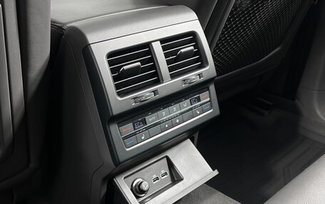 Volkswagen Touareg III, 2018 год, 4 494 900 рублей, 12 фотография