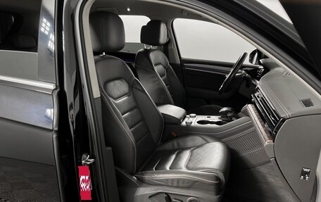 Volkswagen Touareg III, 2018 год, 4 494 900 рублей, 8 фотография