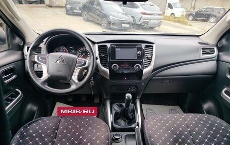 Mitsubishi L200 IV рестайлинг, 2023 год, 3 290 000 рублей, 5 фотография