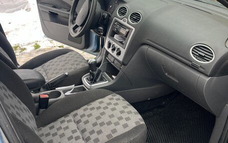 Ford Focus II рестайлинг, 2006 год, 340 000 рублей, 9 фотография